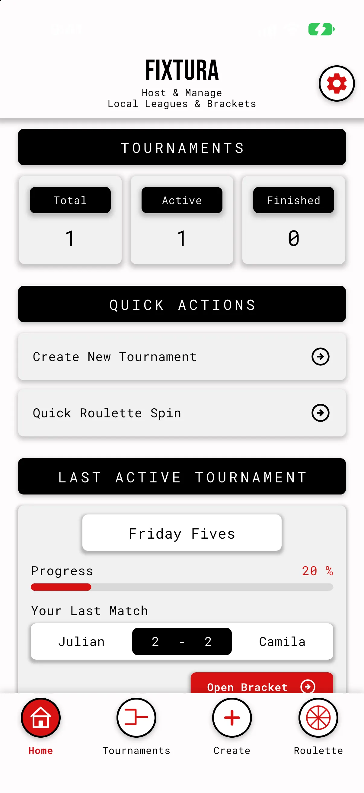 Fixtura home screen with tournament counts, quick actions and the last active tournament